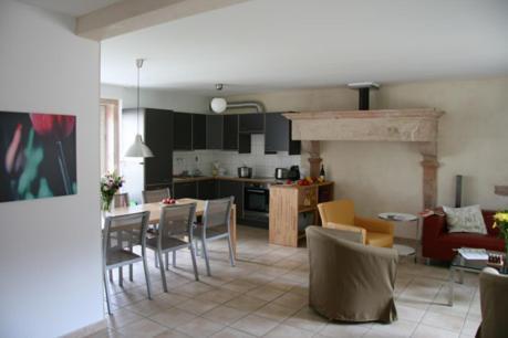 La Fontenelle - Lovely Holiday House With Swimming Pool Cuisery Екстер'єр фото